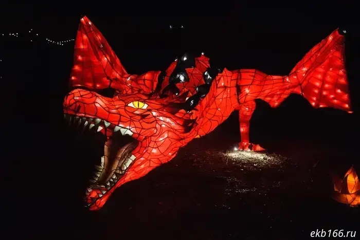 The "Kingdom of Magical Lights" festival opened in Mayakovsky Park. Photo report.