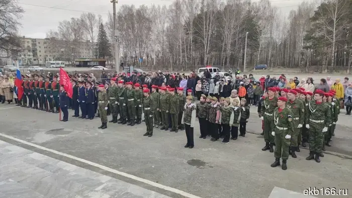 Командование ЦВО отметило парадом 101-летнего ветерана, который пошел на фронт в 17 лет. ФОТОРЕПОРТАЖ