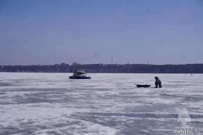 A man died at the Belozersk Reservoir after falling through the ice.