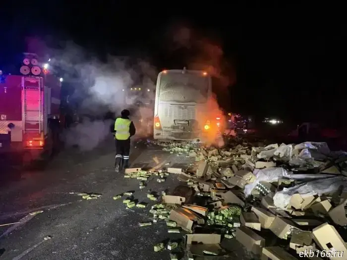 A multi-vehicle crash involving a KamAZ truck and a passenger bus occurred near Yekaterinburg.