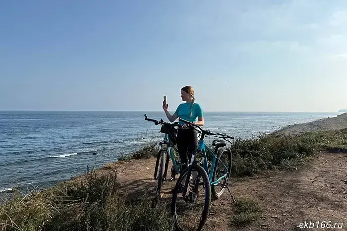 A young woman from Yekaterinburg quit her job and cycled alone to Vladivostok.