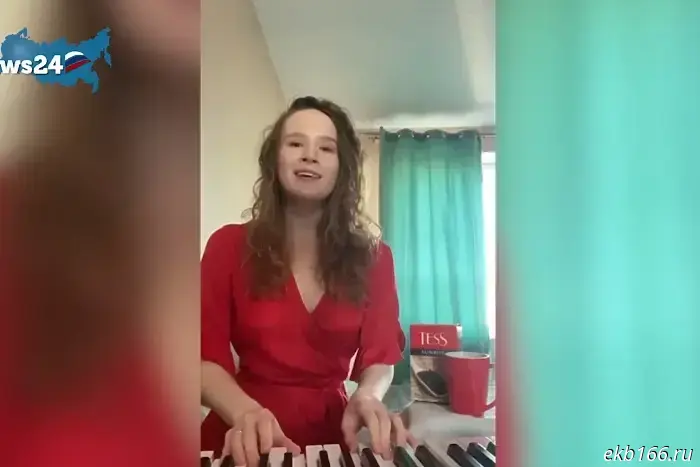 The foreign-agent singer from Yekaterinburg, Monetochka*, has been banned from entering the UAE, Turkey and Serbia.