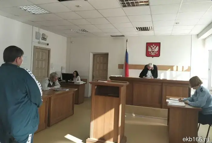 A woman is being tried 24 years later for double murder in Pervouralsk (PHOTO)