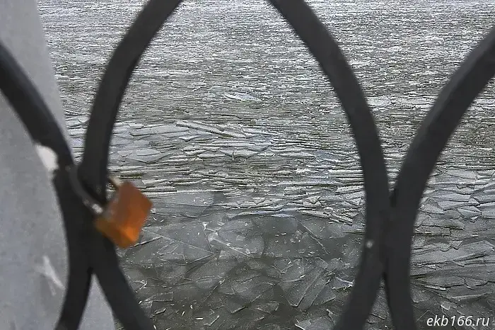 Стало известным, чей труп обнаружили с пакетом на голове на Шарташе.