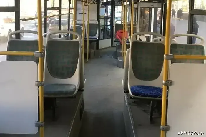 In Yekaterinburg, a teenager was denied boarding a bus based on passport data from "Gosuslugi".