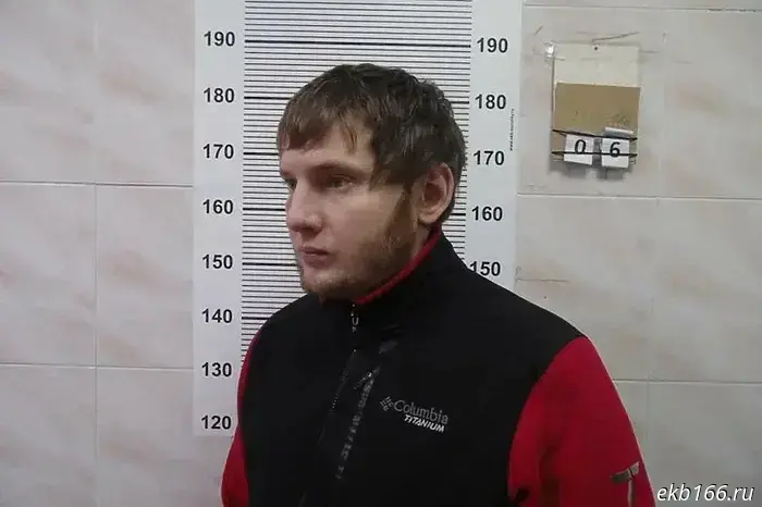 "Money from the cash register!" "The district boss" arrested in Yekaterinburg for attacking a parcel pickup point employee