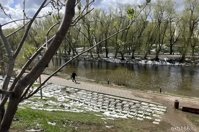 Аномально высокая температура ожидается в Свердловской области.