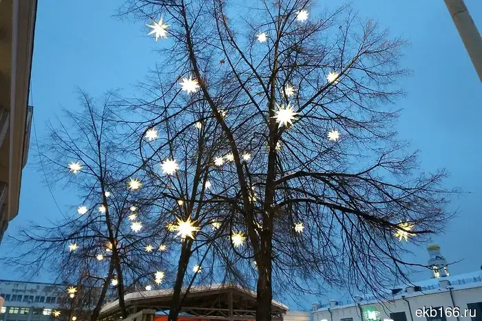 The street of Krasnoflotsy in Yekaterinburg has been closed until the end of the year.