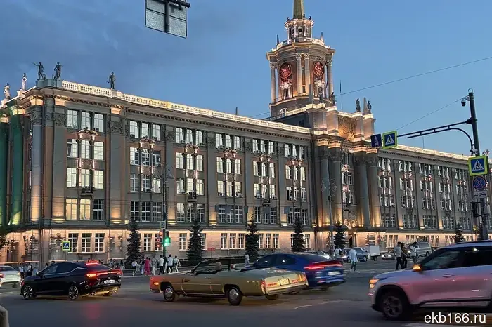 Предложено переименовать уральскую столицу в Санкт-Екатеринбург.