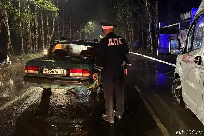 In Pervouralsk, a pedestrian was struck twice on the same road. He died.