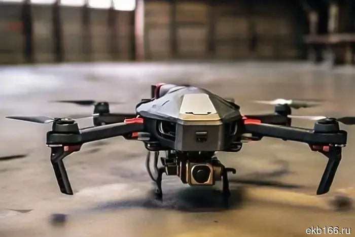 В вузах Екатеринбурга стартовала агитация за подписание контрактов среди студенток.