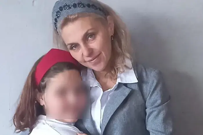 The Minister of Education of Sverdlovsk Oblast spoke in favor of wearing kokoshniks in schools.