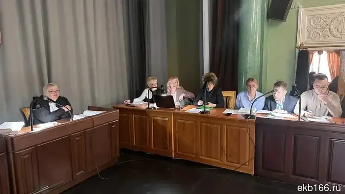 В Нижнем Тагиле стартовал суд по делу о взрыве газа, в результате которого погибли 11 человек в доме на улице Сибирской.