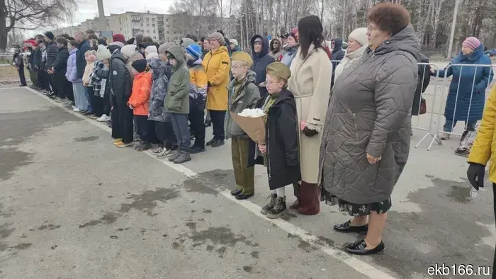 Командование ЦВО отметило парадом 101-летнего ветерана, который пошел на фронт в 17 лет. ФОТОРЕПОРТАЖ