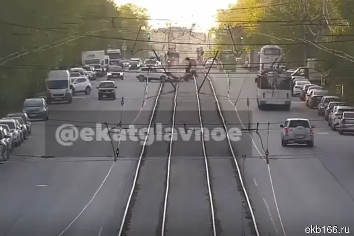 "Something came off the biker." A serious accident occurred in Elmashe.