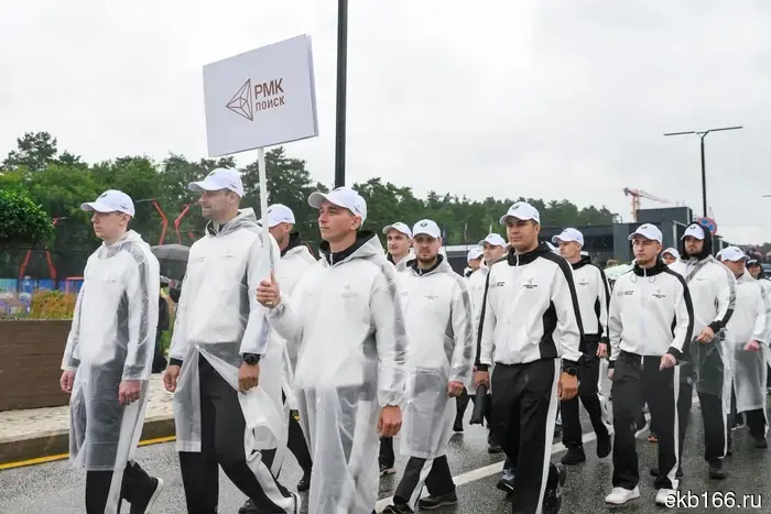 Монумент «Собор Архистратига Михаила» был торжественно открыт в Екатеринбурге в день празднования города.