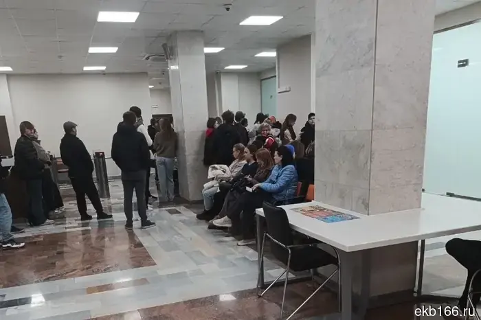 Власти Екатеринбурга продемонстрировали, как в городе рассматриваются дела «зайцев».