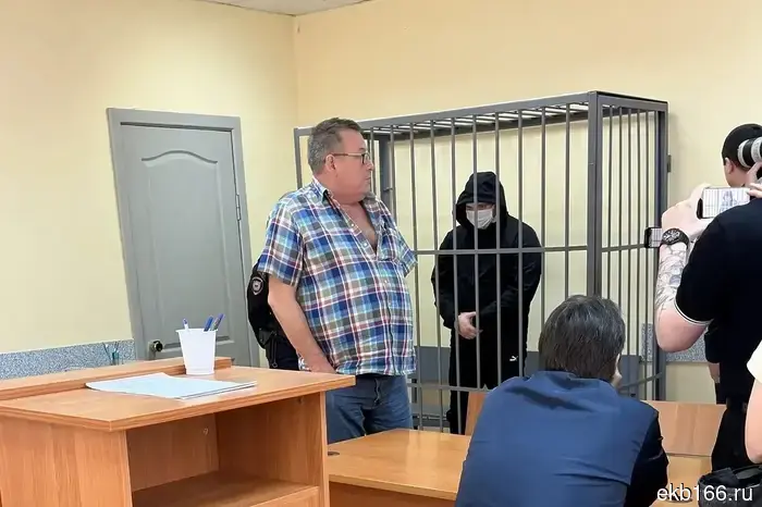 В Екатеринбурге была избрана мера пресечения для начальника отдела по борьбе с наркотиками Нижнего Тагила.