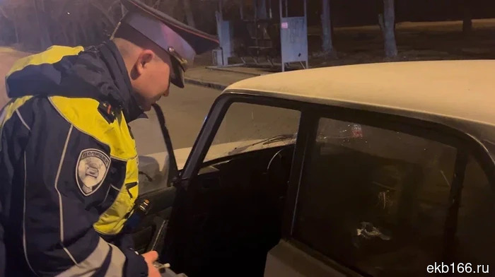 Двадцатилетний водитель на Вторчермете насмерть наехал на пешехода (ФОТО)