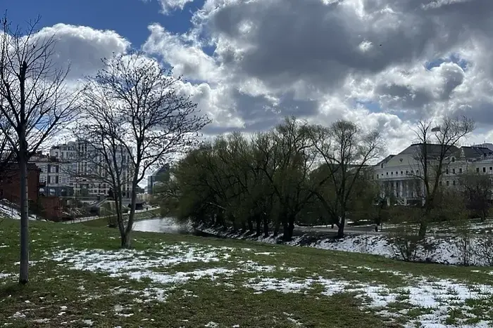 Стало известно, когда в Свердловской области ожидается первый снег.