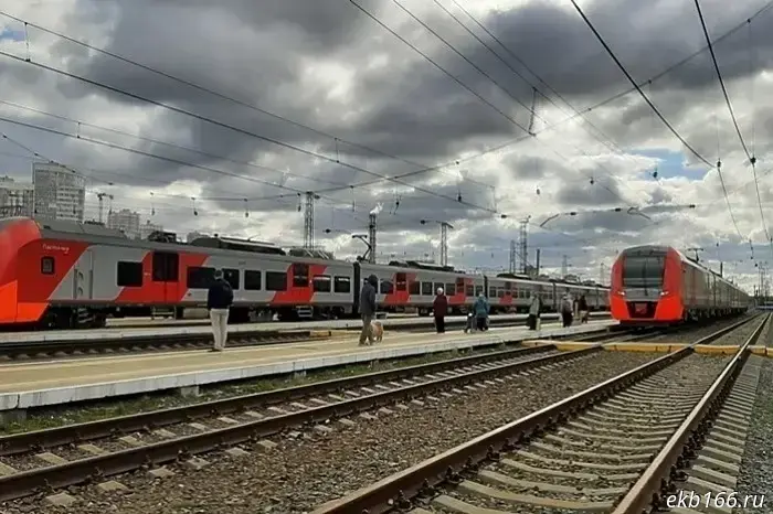 В Екатеринбурге изменят расписание электричек.