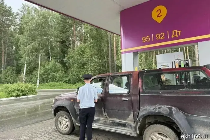 The Sverdlovsk State Traffic Inspectorate has begun conducting its preventive measures at gas stations.