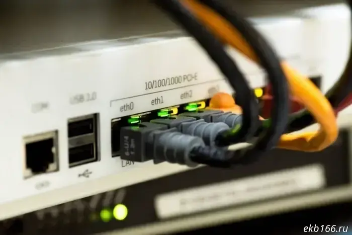 Internet has massively stopped working in the Sverdlovsk region.