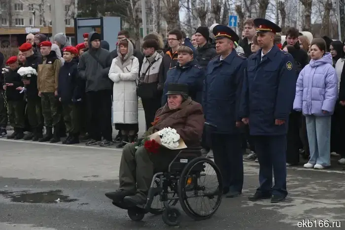 Командование ЦВО отметило парадом 101-летнего ветерана, который пошел на фронт в 17 лет. ФОТОРЕПОРТАЖ