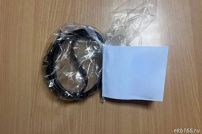 В Кольцово уборщица похитила у пассажирки ремень стоимостью 55 тысяч и подарила его коллеге.