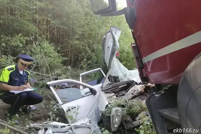 It has been revealed who died in the terrible accident on Serovsky Trakt involving a truck.
