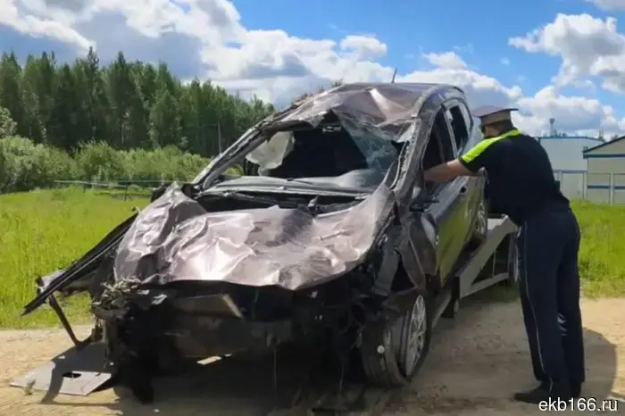 Стало известно, кто стал жертвой аварии с перевернувшимся при обгоне KIA Ceed под Пелымом.