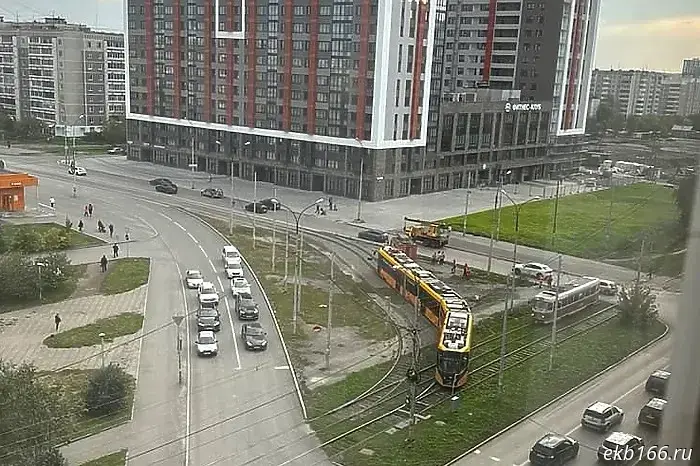 City Hall will approve the project for a new tram line in central Yekaterinburg.