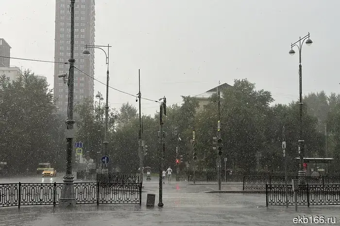 In just a couple of days, the Sverdlovsk region has closed the monthly norm for rainfall for the month ahead.