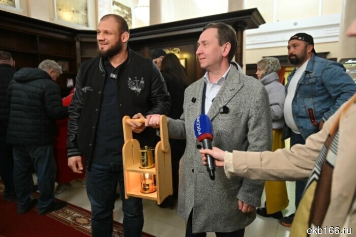 Медицинские работники Екатеринбурга в Пасху получат 5 тысяч куличей от Фонда святой Екатерины (ФОТО)