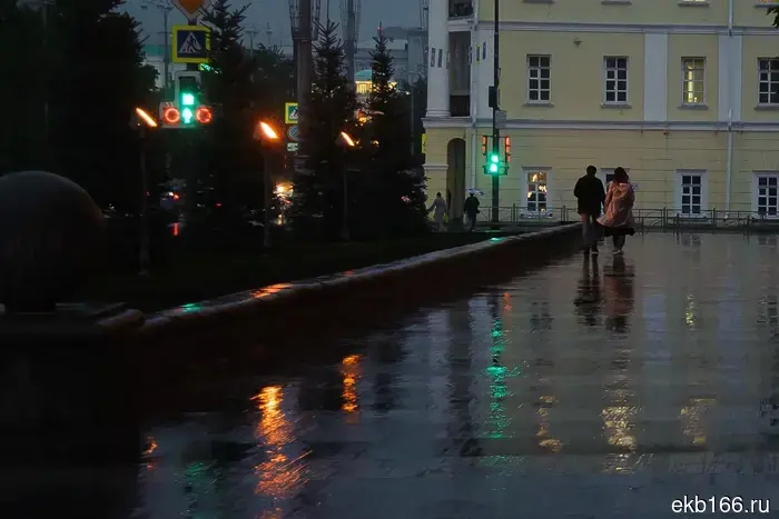 Sverdlovsk rescuers warned about gusty winds.