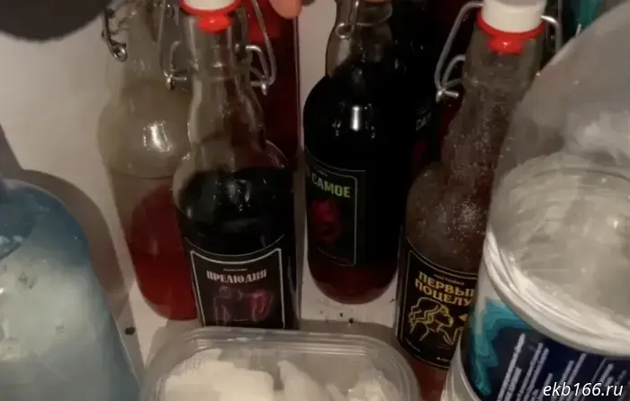 A clandestine workshop bottling bootleg alcohol was discovered in Yekaterinburg.