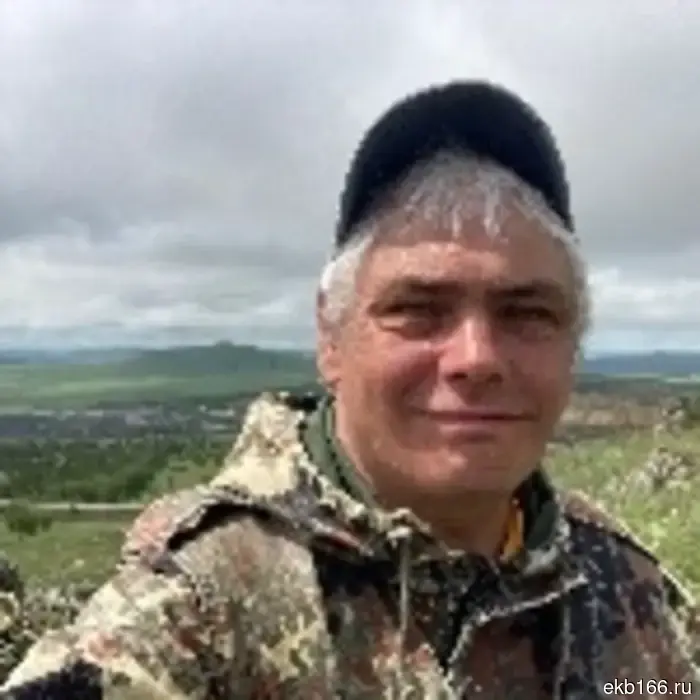 В новом торговом центре «Золотой» на Ботанике обрушилась стена.