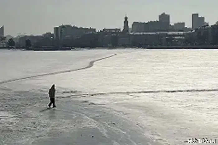 Из водоема в Екатеринбурге извлекли тело еще одного пенсионера.