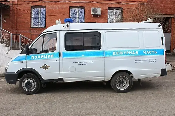 Суд уменьшил наказание екатеринбуржцу, который изнасиловал свою 11-летнюю дочь.