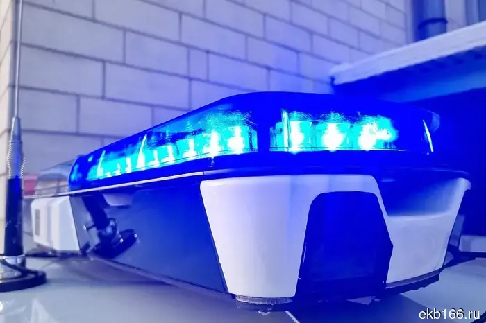 In Yekaterinburg, a foreigner beat up a sixth grader who defended his mother.