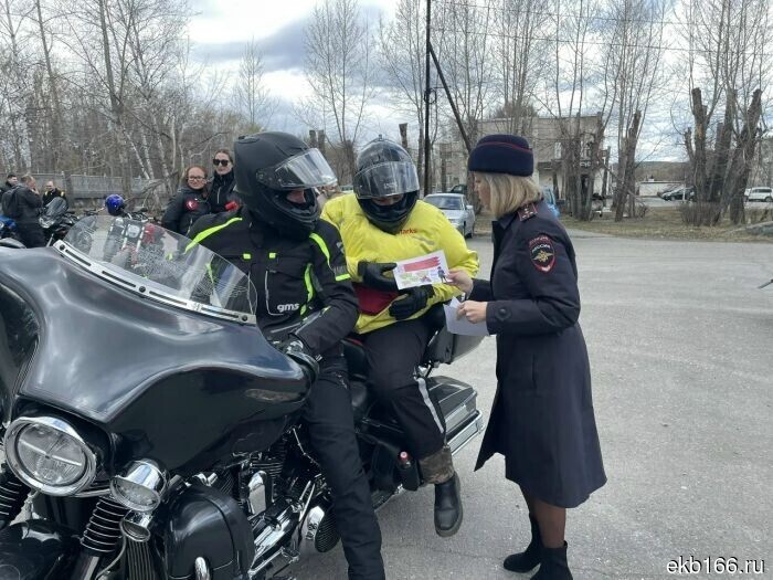 В Свердловской области продолжается сезон открытия мотоциклов (ФОТО)