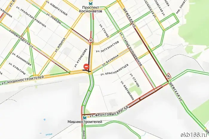 At the intersection of Cosmonauts and Machine Builders, the rails are being replaced. Traffic jams will last until June 17.