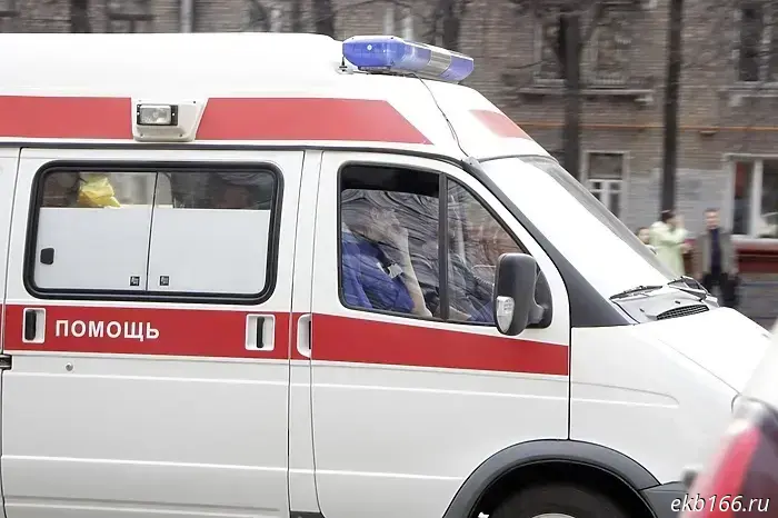 В гипермаркете Екатеринбурга обнаружили тело.