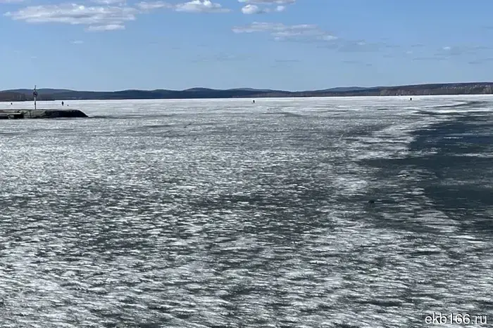 The flood will cut off three Sverdlovsk villages from the land.