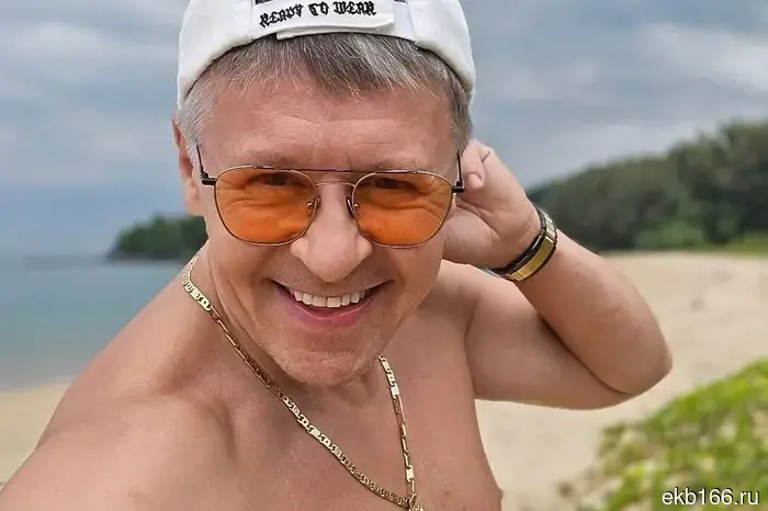 The actor from "Ural Dumplings" was criticized for his young girlfriend - photo