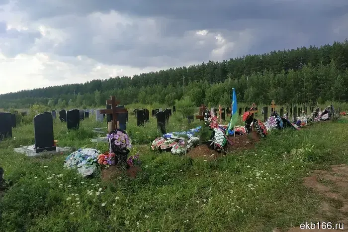 The Sverdlovsk FSB takes control of the graves of participants in the special military operation.