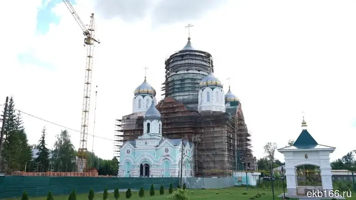 «Уральские авиалинии» разъяснили причину, по которой не смогли своевременно отправить жителей Свердловской области в отпуск.