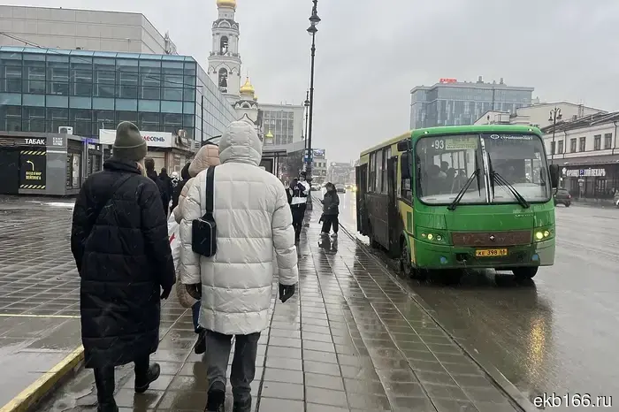 Transporters in Yekaterinburg will be fined 700 thousand for drivers who disrupted the schedule on Friday.