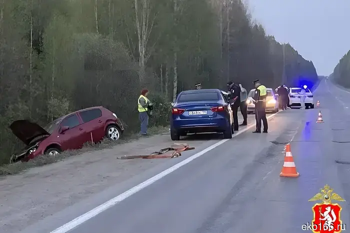 На свердловской трассе водитель заснул за рулём и насмерть сбил молодого человека, вышедшего из автомобиля, чтобы помочь.