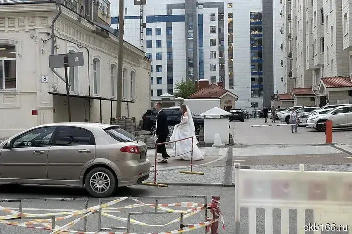 The couple won a million rubles at the "City Wedding" in Yekaterinburg.